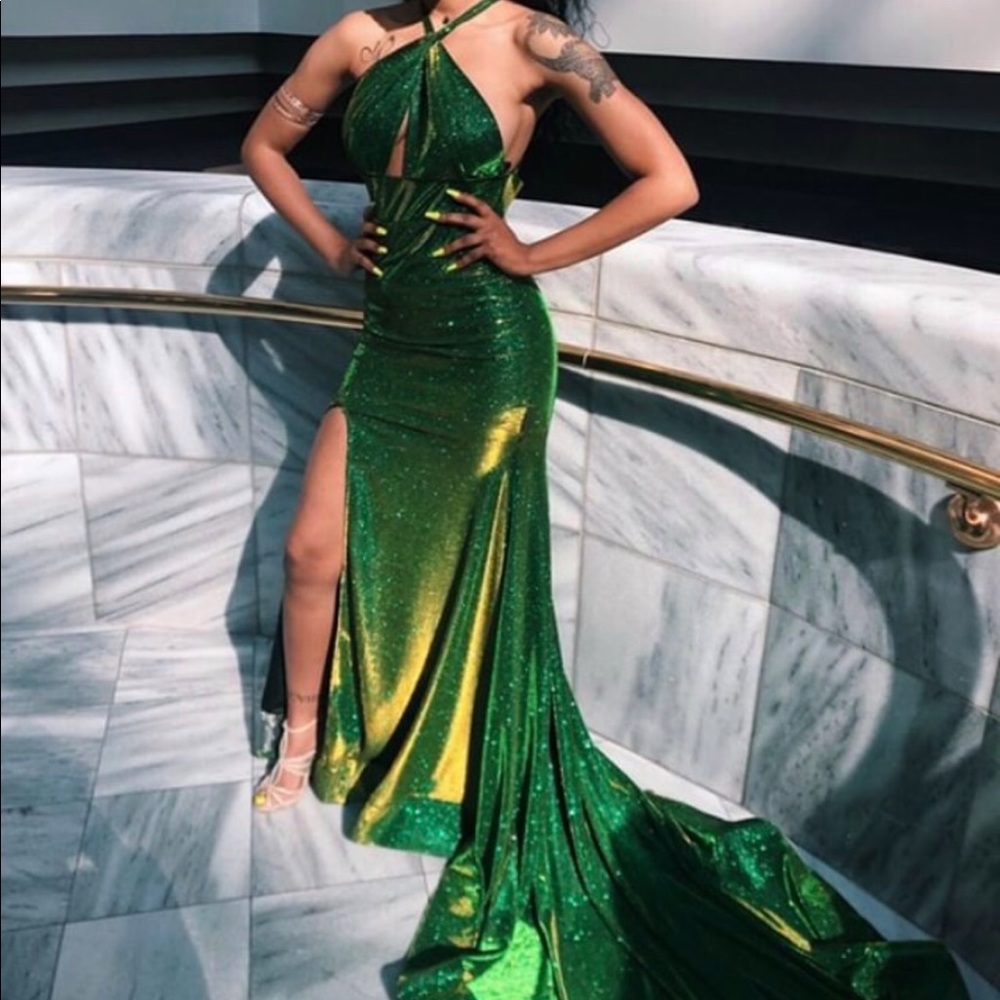 Beautiful green and gold prom dress
